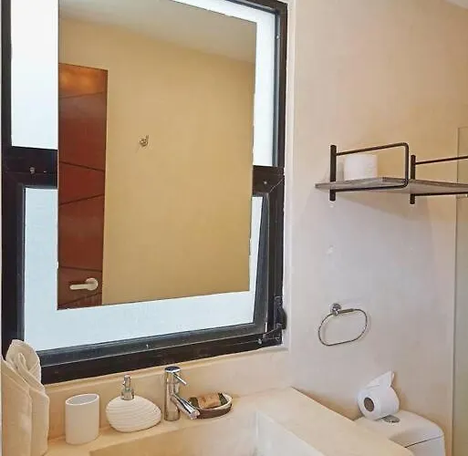Saskab 10 Lovely 2br Ph, Minutes From The Sea & Downtown!